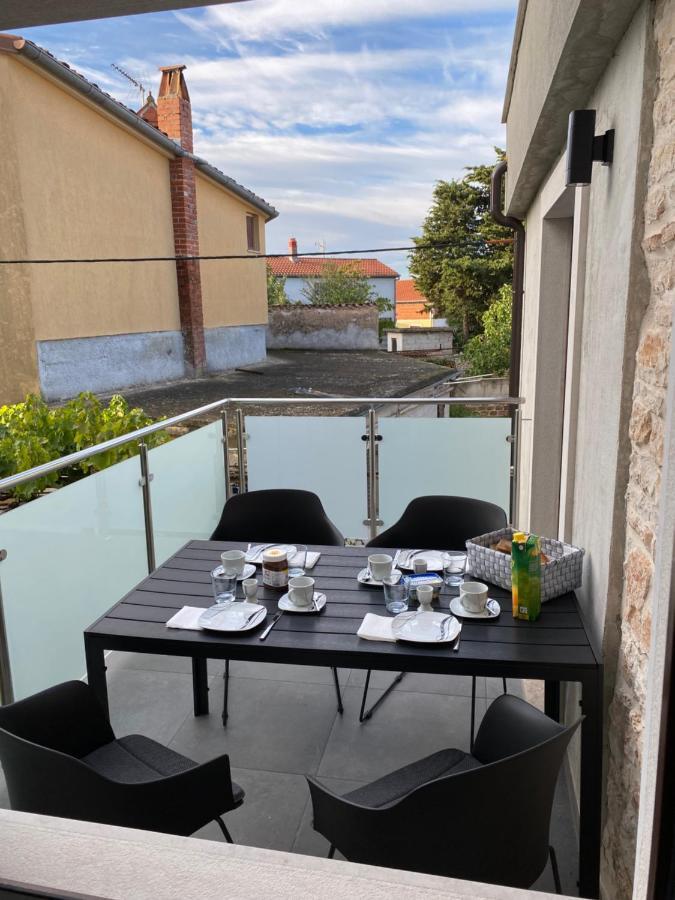 Apartment Mm22 Peroj Zewnętrze zdjęcie